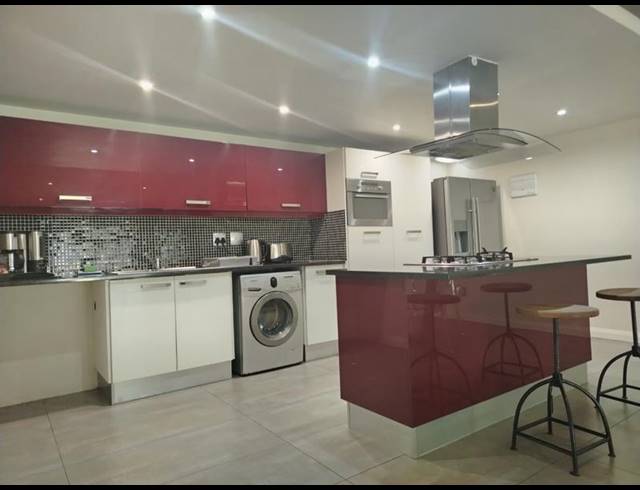 2 BEDROOM PROPERTY TO RENT IN SANDOWN